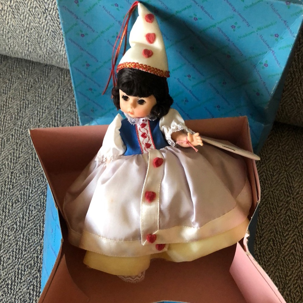 Madame Alexander Doll- Queen of Hearts